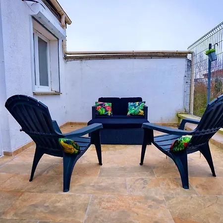 Apartment Valenstay - Duplex Stade Du Hainaut Avec Terrasse Valenciennes