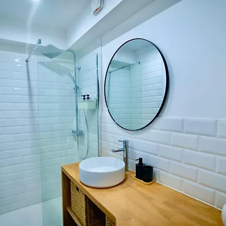 Apartment Valenstay - Duplex Stade Du Hainaut Avec Terrasse