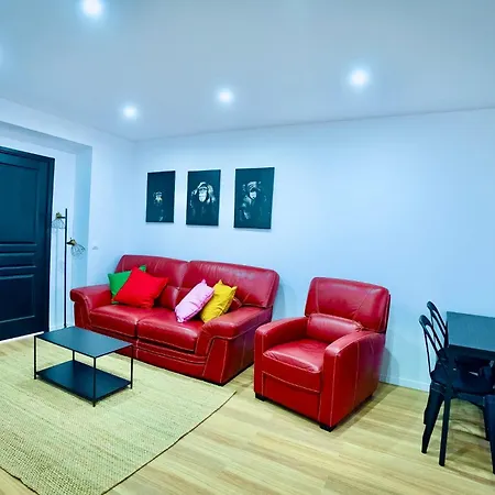 Lägenhet Valenstay - Duplex Stade Du Hainaut Avec Terrasse *